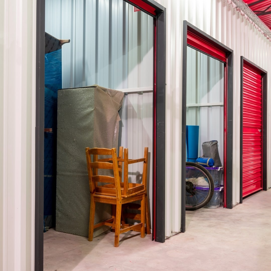 Self storage services